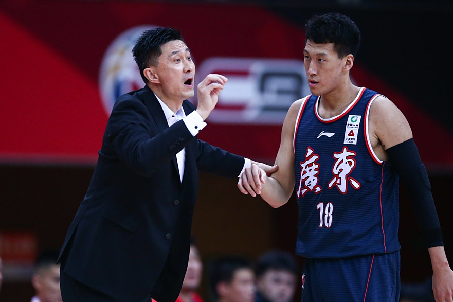 关于力挽狂澜！球队在领先的比赛中逆转战局的信息