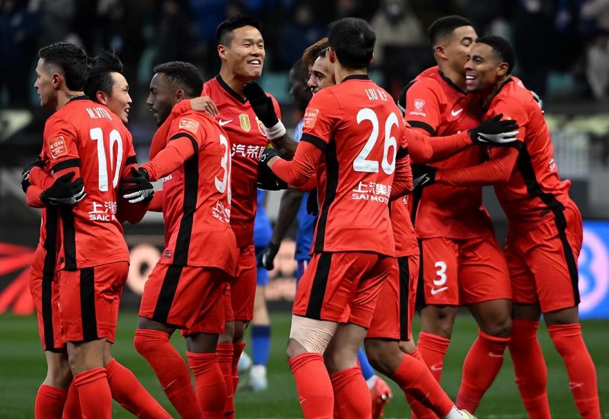 南方球队备战，迎接亚冠挑战的简单介绍