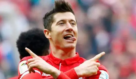 三亿体育体育网址-包含柏林赫塔主场告捷，升至积分榜前列的词条