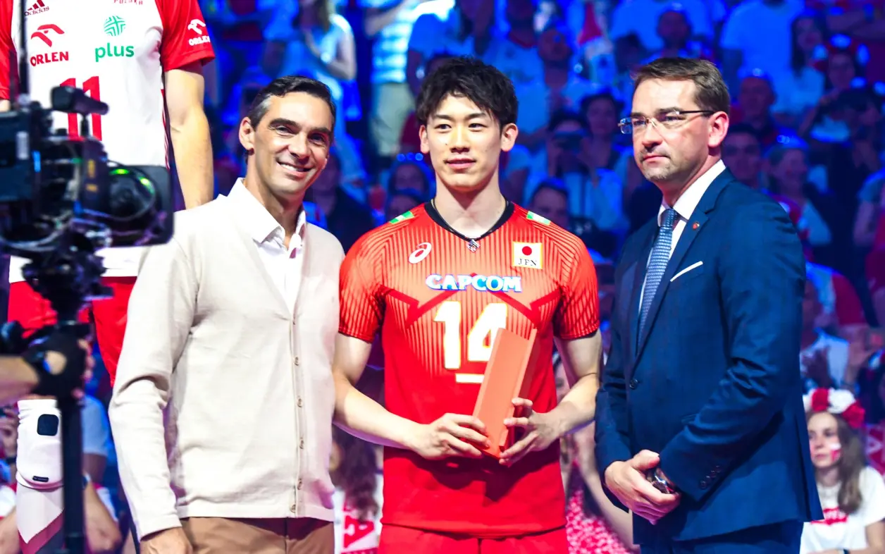 包含波兰队员夺得铜牌,令教练鼓舞的词条 包含波兰队员夺得铜牌,令教练鼓舞的词条