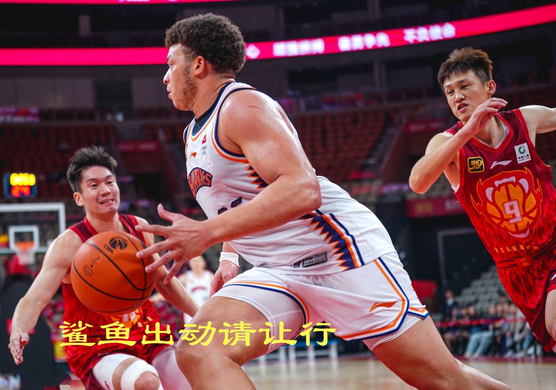 三亿体育体育vip注册-上海久事队主场连胜，CUBA热身赛再胜对手