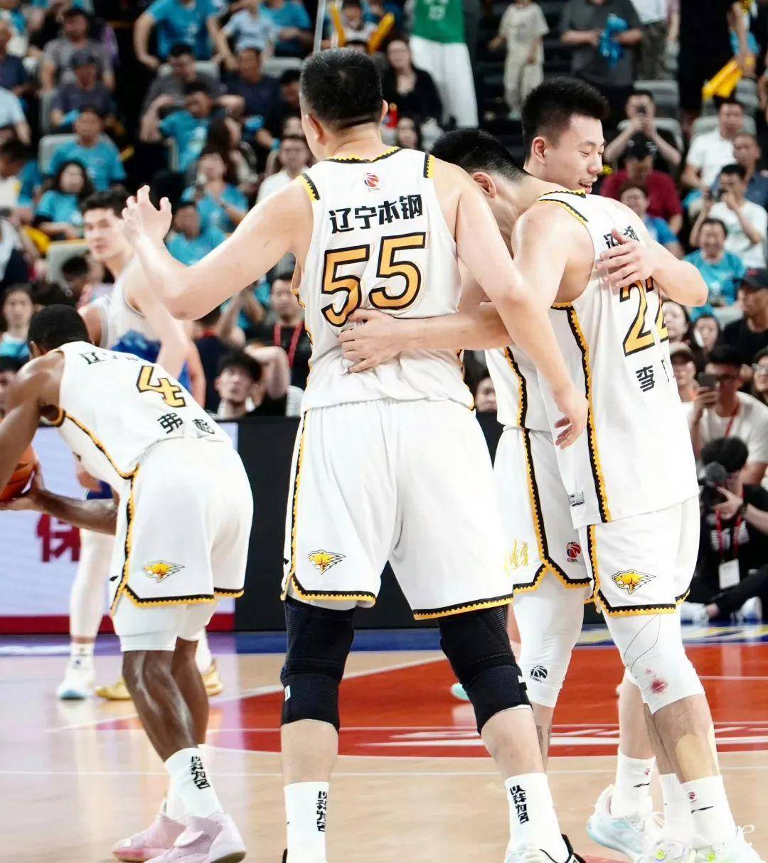 新疆客场胜福建,结束两连败的简单介绍 新疆客场胜福建,结束两连败的简单介绍