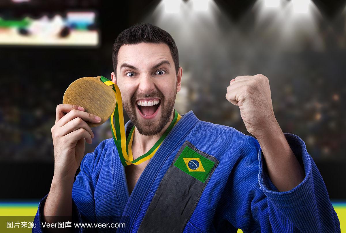 巴西选手在柔道比赛中展现实力