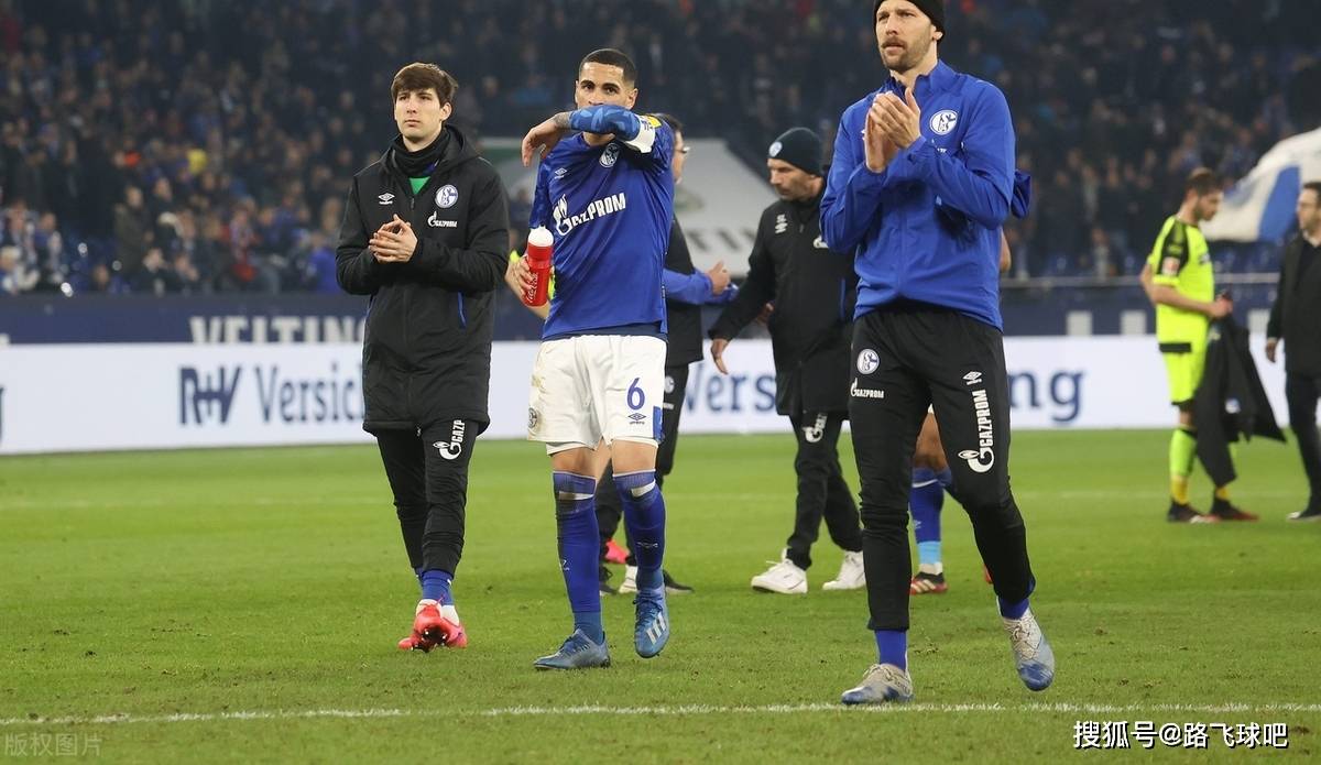 三亿体育体育下载-沙尔克俱乐部在本土足球比赛中夺冠